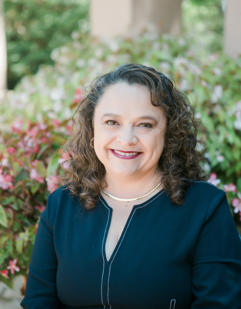 Rosa Alvarado Headshot 19six Architects